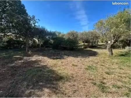 terrain à bâtir 900m2