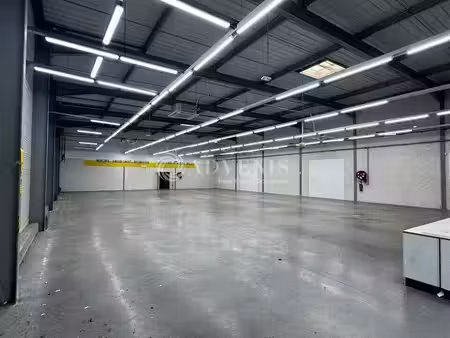local commercial à louer