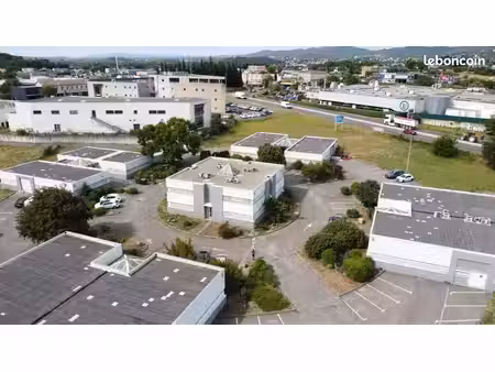 local professionnel de 200 m² à louer – pist oasis 1 – alès
