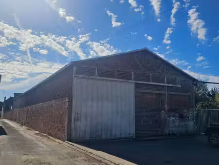 entrepôt à vendre