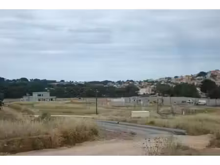 terrain constructible neuf à vendre