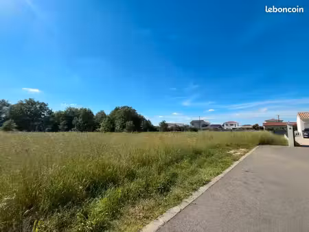 terrain à vendre 700m² - cornebarrieu