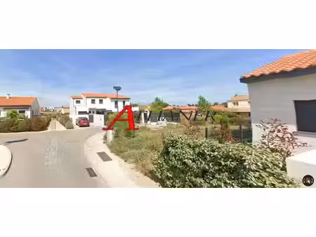 terrain constructible neuf à vendre