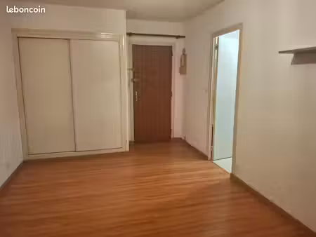 studio 25m2