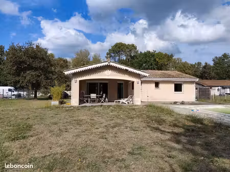 maison plein pied a carcans