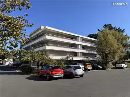 appartement 3 pièces 84 m²