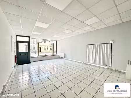 local 53 m² quimper