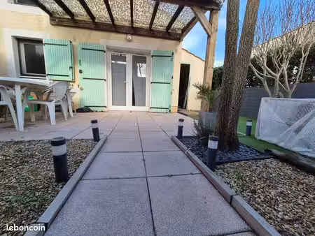 vend villa 33m2 résidence les cabrols