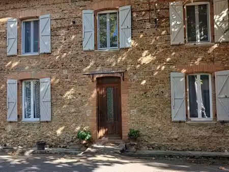maison de caractère indépendante 106 m² avec grange et jardin