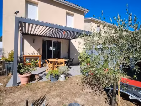 vends maison mitoyenne