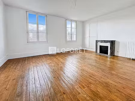 appartement chantilly 2 pièce(s) 49.36 m2