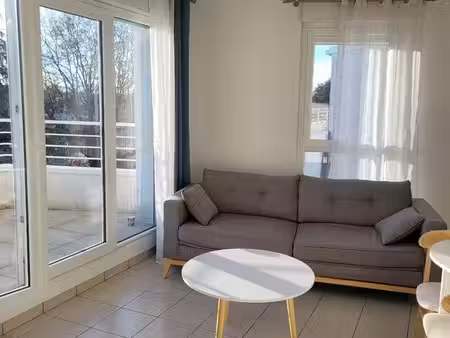 appartement t2 - terrasse 12m2- le haillan