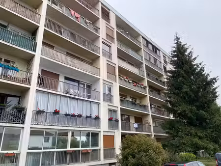les pavillon sous bois appartement f3 de 67m²+balcon  cave et parking privé