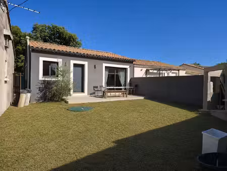 ensemble immobilier composé de deux habitations indépendantes