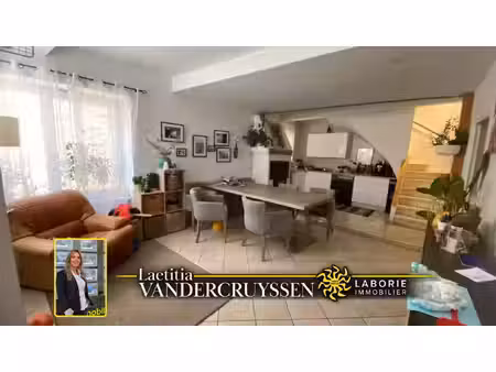 a vendre maison de village t3 rénovée avec combles aménageab