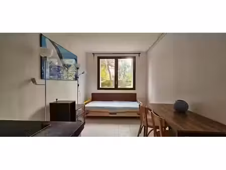 location appartement 1 pièce 13.77 m² à garches (92380)  623 €