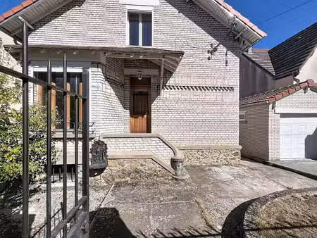 maison 4 pièces avec garage  sous sol et jardin sur la commune de brunoy