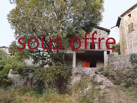 vente maison 5 pièces 87 m² à jaujac (07380)  82 000 €