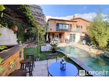 maison t4 + 3 logements - piscine - la moutonne