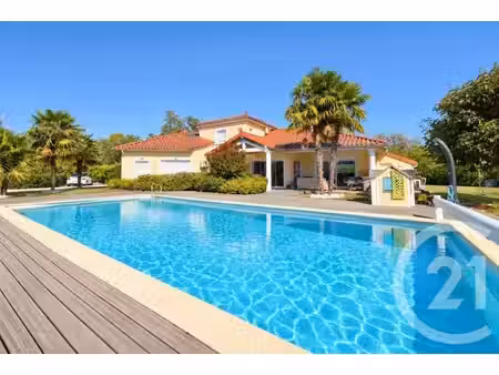 maison à vendre - 7 pièces - 251 81 m2 - hauterive - 03 - auvergne