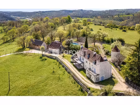 propriété équestre carlucet 5 pièce(s) 200 m2 sur 8hectares