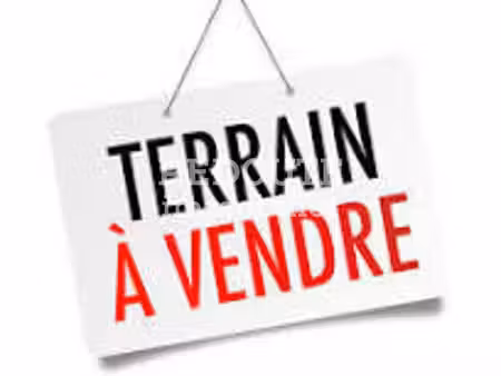 a vendre au sein du village d'aumenancourt terrain a batir