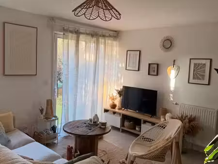 t2 51 m² • terrasse 43 m² plein sud • 2 parkings • châteaugiron