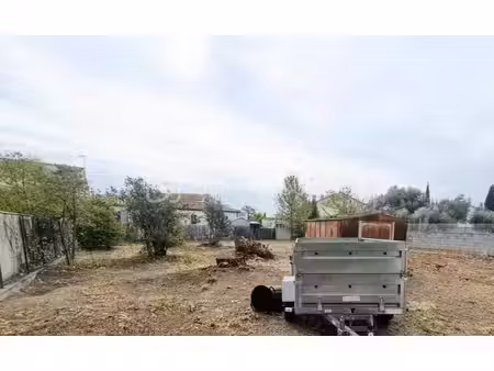 terrain constructible neuf à vendre
