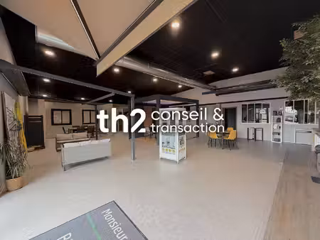 local commercial à louer