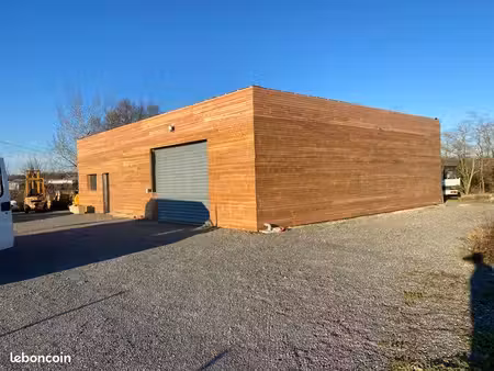 dépôt local garage zone mixte 200 m2
