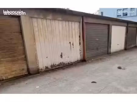 garage fermé prix en baisse 10k