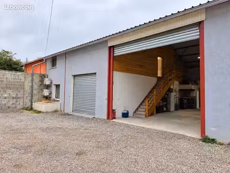 local 1 m² viriville