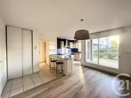 appartement f2 à louer - 2 pièces - 43 02 m2 - riom - 63 - auvergne
