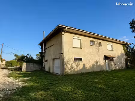 maison lumineuse 110 m² + dépendances – 30 min de bordeaux