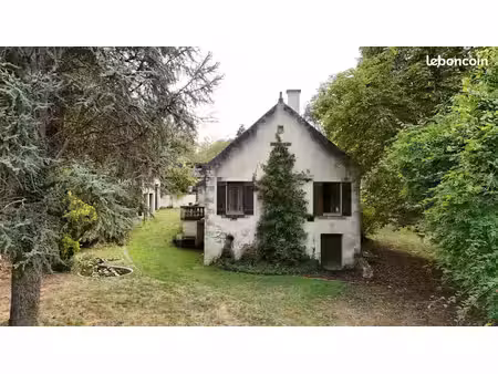 propriété 4 pièces 198 m²
