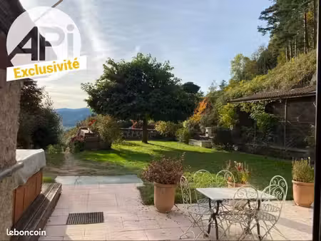 maison 5 pièces 181 m²