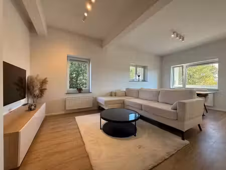 appartement lumineux sans charges communes