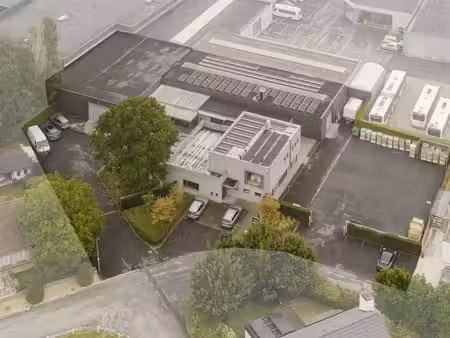 bureau prêt à emménager avec entrepôt à vendre à waregem