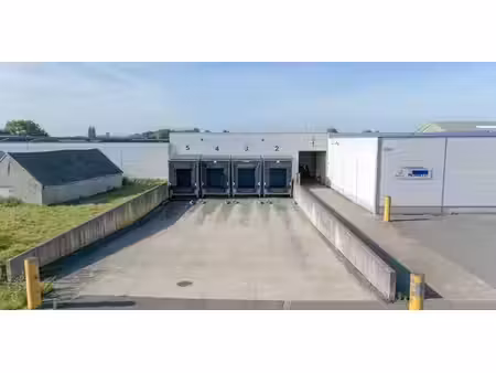 entrepôt à louer à waregem pour € 12.840