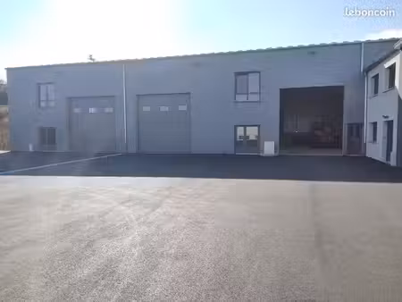 entrepôt/ dépôt/ local commercial