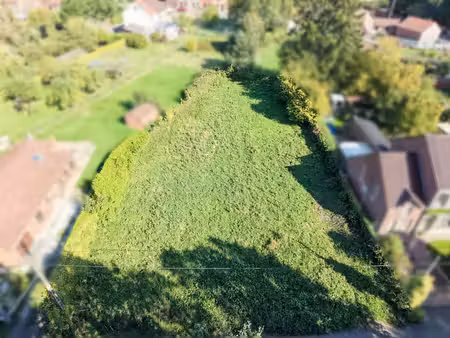 terrain à bâtir – 7 ares 46