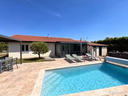 maison individuelle de plain-pied - veranda - piscine - garage