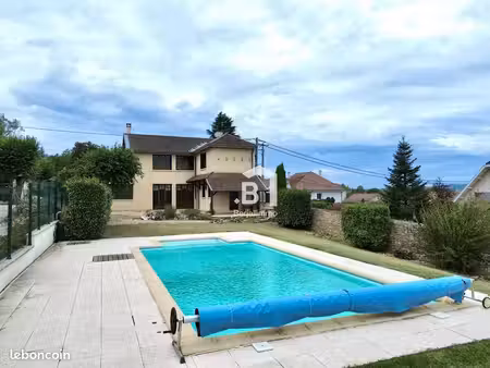 maison 5 pièces 133 m²