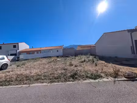 terrain constructible neuf à vendre
