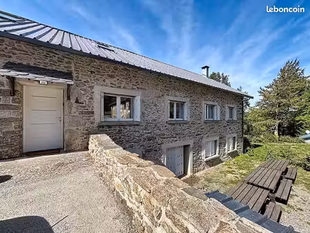 maison 10 pièces 300 m²