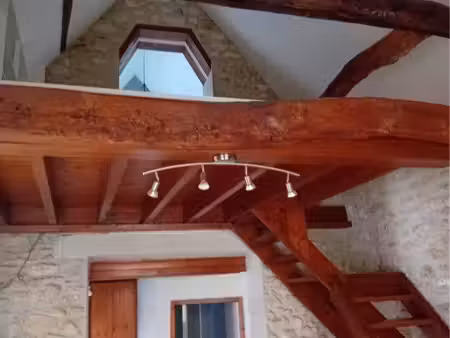 maison mitoyenne avec le propriétaire