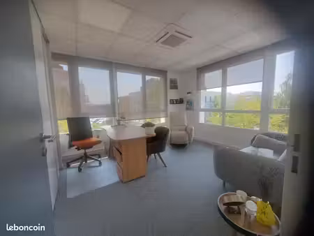 partage de bureau paramédical 3 jours par semaine