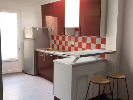 t2 meublé 32m2