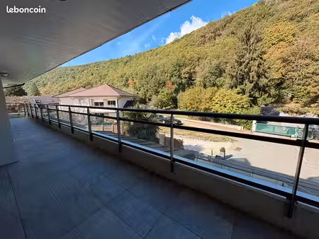 appartement 3 pièces 76 m²