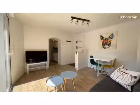 f2 meublé 30 m2 dans maison mitoyenne - neuf (08/22)